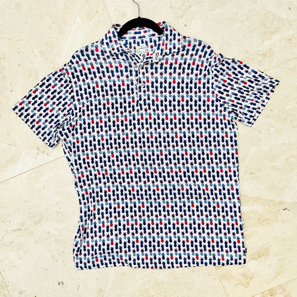 Tailor Byrd men’s size medium vibrant colored pineapple pattern performa…